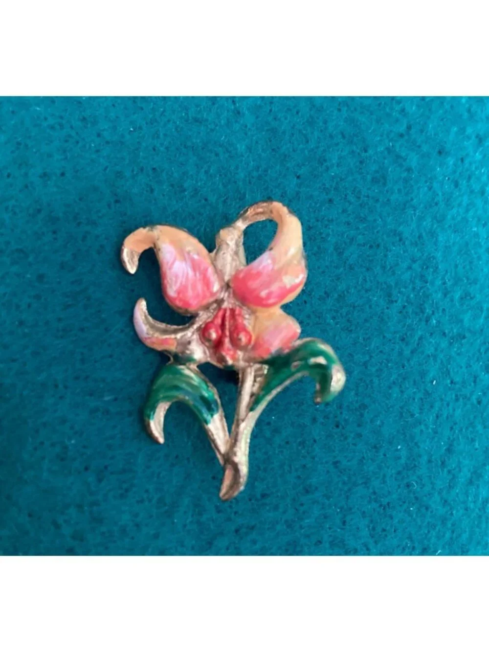 Vintage Gold Tone Enamel Lilly Flower Brooch Pin Pink Green Feminine Delicate